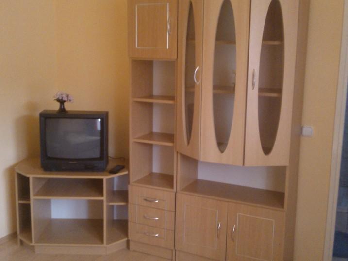 Erika Vendeghaz Buk Room photo